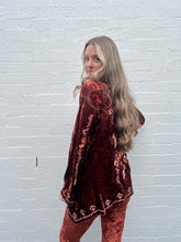 Embroidered Velvet Jacket -Last 1s XL